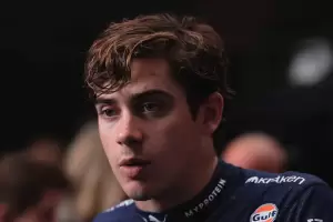 Franco Colapinto public un enigmtico  mensaje mientras espera por un asiento para 2025
