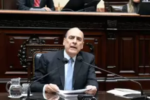 Francos va al Senado con definiciones sobre el ajuste y ms desregulaciones