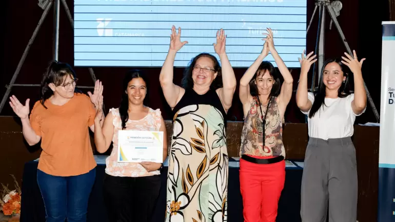 certificados de capacitacin a taxistas, feriantes e informantes tursticos