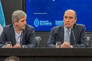 El Gobierno cree que podr emitir deuda en el mercado internacional a mediados de 2025