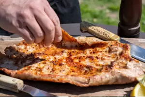 Cul es el condimento definitivo para que el matambre a la parrilla salga tierno