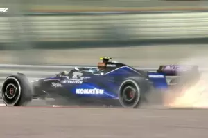 Colapinto choc y abandon en la primera vuelta del GP Qatar