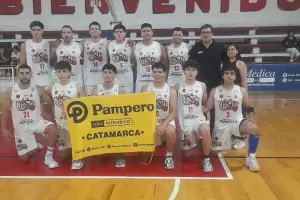 Red Star super a Juventud en el inicio de la semi