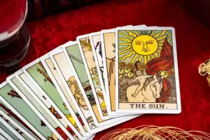 Tarot: Cul es tu fortuna para este lunes 31 de marzo de 2025?