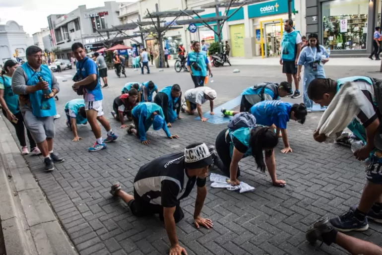 peregrinos capilla Virgen del Valle de Santiago del Estero