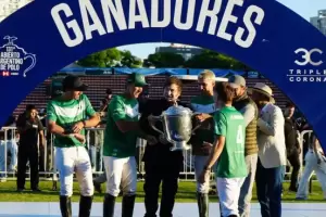 Milei asisti� a la final del Abierto de Palermo y le entreg� el trofeo a La Natividad