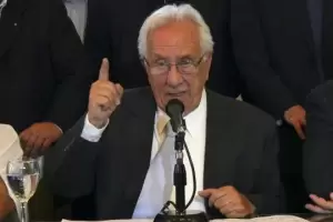 Muri Hctor Recalde, exdiputado e histrico abogado de la CGT