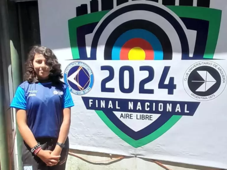 Fernanda Varas Reyes Subcampeona nacional en tico con arco