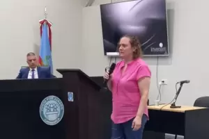 Inici un juicio por jurado contra un hombre acusado de abuso