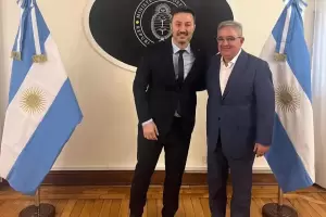 Jalil se reuni con el ministro de Defensa, Luis Petri