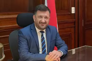 Kueider le pidi a la Justicia que anule la sesin en la que fue expulsado