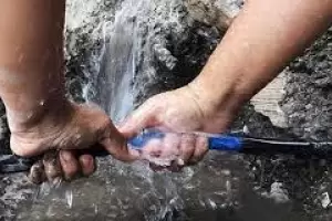 Denunci a su inquilino por una conexin clandestina