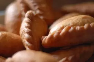Cmo hacer empanadas tucumanas, con masa casera, sabrosas y jugosas