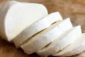 Proh�ben la venta de un conocido queso muzzarella: �Cu�l y por qu�?