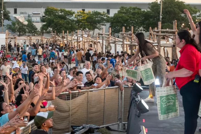 feria del patio domingo verano