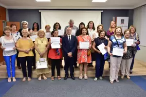 UNIMAS: Cierre de actividades con entrega de certificados