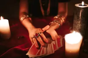 Tarot: Cul es tu fortuna para este mircoles 12 de marzo de 2025?