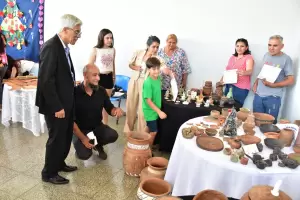 Otorgaron certificados a 60 personas por cursos de Modista, Curtiembre y Alfarera en Chumbicha