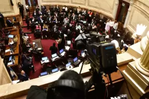 Senadores se aumentan las dietas: cobrarn ms de $9,5 millones brutos desde junio