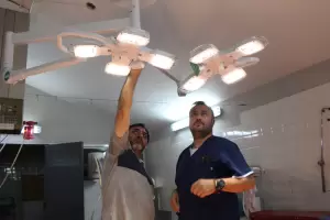 El "San Juan" recibi equipamiento para una nueva sala de quirfano