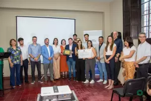 La Facultad de Derecho fue distinguida con el Premio al Compromiso a los Derechos Humanos