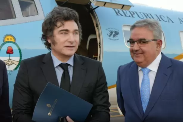 Milei viajar� a Par�s con 12 gobernadores, entre ellos Jalil, para la Argentina Week