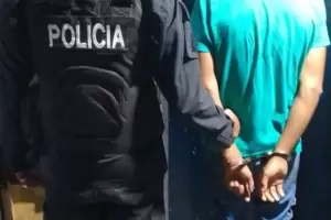 Toc a una mujer de manera indebida en un boliche y termin aprehendido