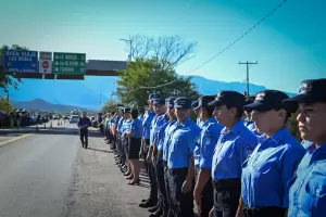 Lanzamiento del 32 Operativo Sol y Montaa con sistema digital
