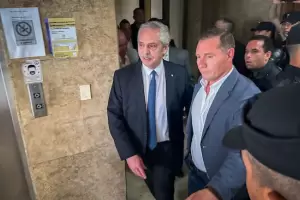 Alberto Fernndez asistir hoy a Comodoro Py