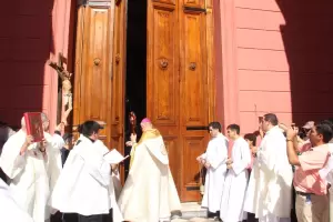 Con un importante marco de fieles, se hizo la Apertura del Ao Jubilar 2025