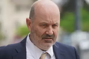 El Gobierno confirm que ech a 37.595 empleados estatales