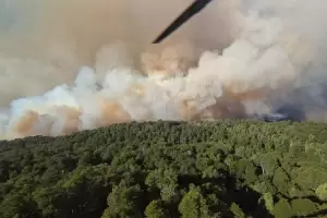 Incendio en el Parque Nacional Nahuel Huapi: ya ardieron ms de 1.800 hectreas