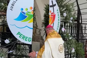 Se abri la Puerta Santa en el Santuario de la Gruta