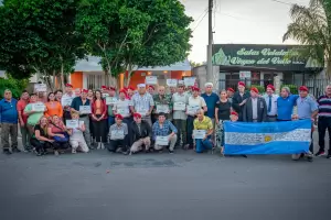 Emotivo homenaje a miembros de la Agrupacin 7 de Abril