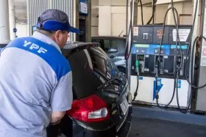 Las ventas de combustibles subieron por segundo mes consecutivo