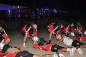 Deportivo Riestra lo hizo de nuevo: se entren en "modo militar"