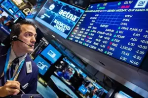 El riesgo pas rompi el piso de los 600 puntos por primera vez desde 2018