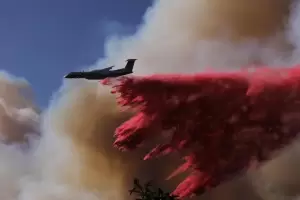 Ya son 24 los muertos por los incendios forestales de Los ngeles