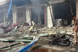 Asciende a 17 la cifra de muertes por la explosin de una estacin de gas en Yemen