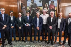 El Gobierno cerr 2024 con supervit financiero por primera vez en 14 aos