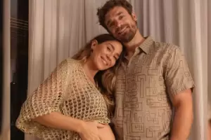 Con una tierna foto, Jimena Barn revel el sexo de su beb