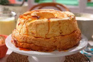 Cul es el origen de la isla flotante y cmo preparar este postre en casa