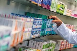 Medicamentos: alertan por aumentos desmedidos y menor acceso de los mayores