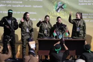 Hamas liber a cuatro rehenes israeles  y sern examinadas antes de reencontrarse con sus familias