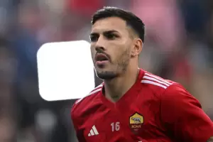 A Boca le sali un importante competidor por el pase de Paredes