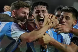 La Seleccin argentina se mide ante Uruguay en el Sudamericano Sub 20