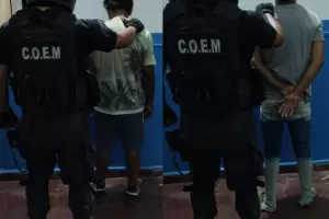 Dos detenidos por intentar robar autos estacionados