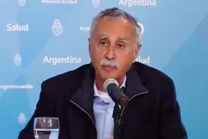 Cruce por la atencin oncolgica: Lugones respondi con cifras