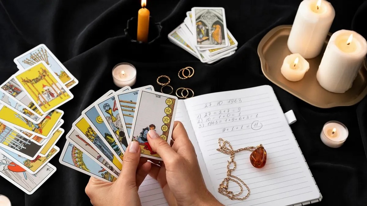 El Tarot como camino espiritual: Descubre cómo conectar con tu ...