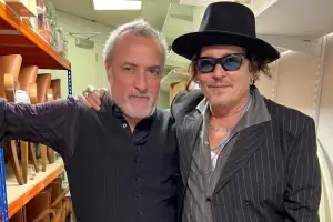 Johnny Depp llega a Argentina: Vacaciones o nuevos proyectos musicales?